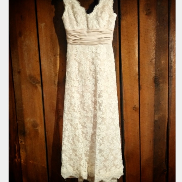 Champagne Lace Bridal Gown - Picture 2 of 4